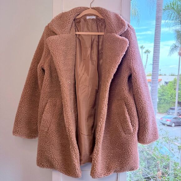 Sage the Label Sherpa Teddy Coat in Blush Pink size Medium - Picture 8 of 11